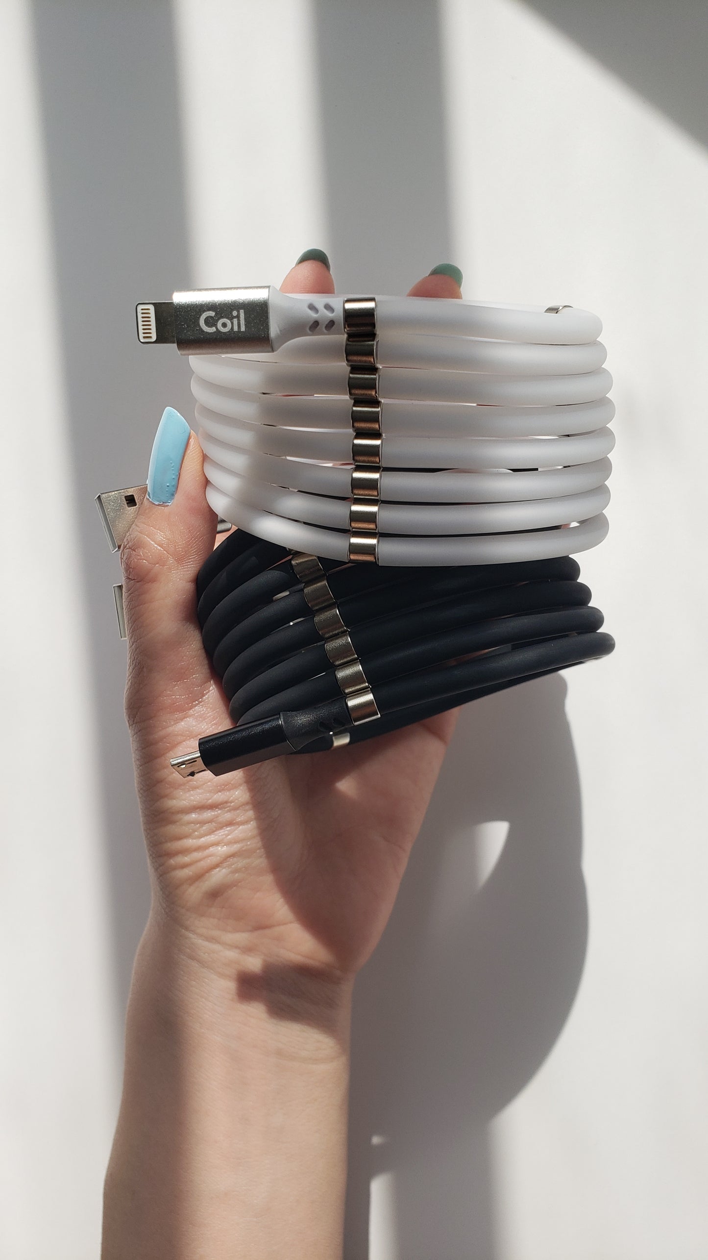 Coil β Self-Coiling Charger